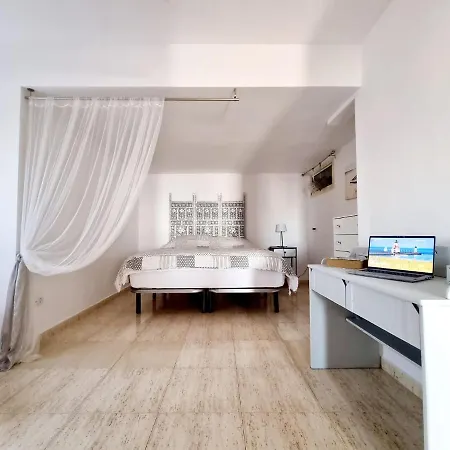 Mirador With Sea View And Pool Apartment *
